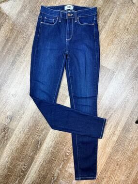 Paige Hoxton Ultra Skinny Jeans